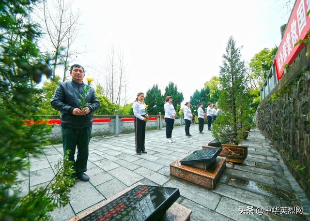 新晃县人口有多少_新晃县人民医院图片(3)