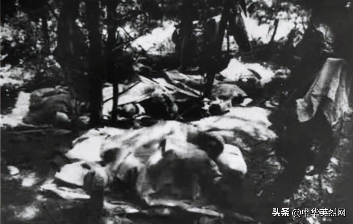 在第四次战役中志愿军官兵在冰天雪地里露营