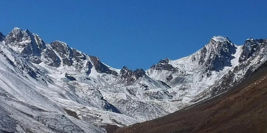 边境冲突中誓死捍卫国土，5名官兵被授予荣誉称号、记一等功！