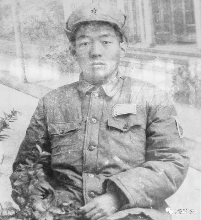 革命烈士泽燮之子梁元芳讲述父亲的革命故事