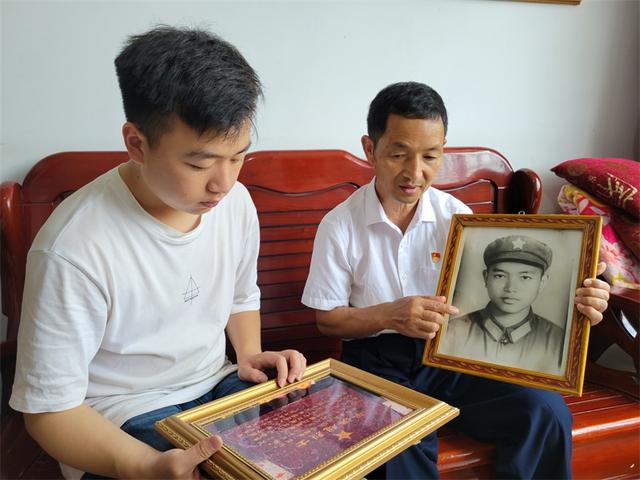 上阵父子兵！三都这烈士家庭父子三人接力从军