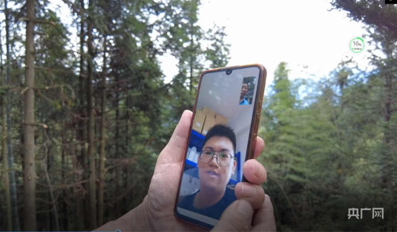 红色传承|“ 90后”红军守墓人：长征是我听到的第一个励志故事